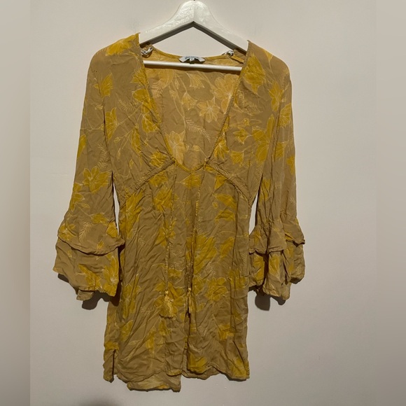 blue island Other - Blue Island Beach Cover Up Dress Floral Flutter‎ Sleeves Women Small